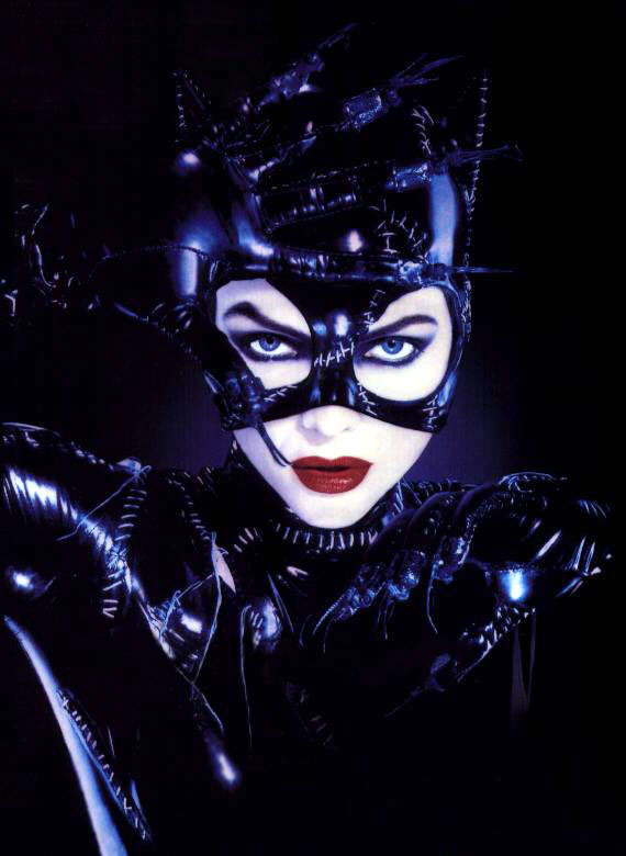new catwoman anne hathaway. Anne Hathaway Is Your New